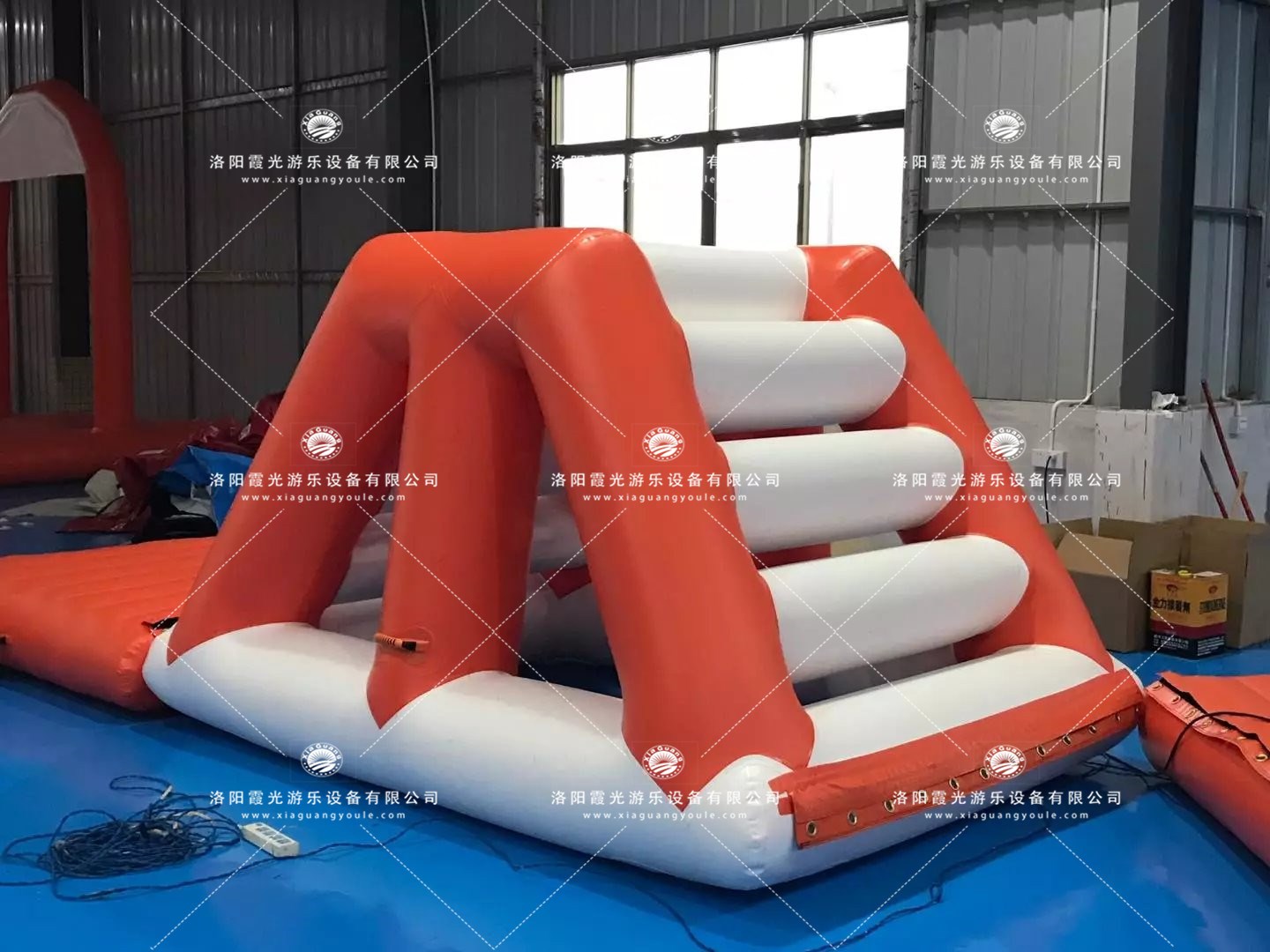 岑巩水上闯关设施
